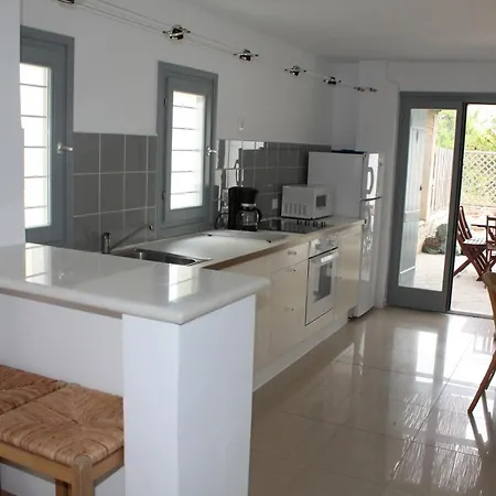 Holiday home Cycladic House+Garden In Historic Heart Parikia
