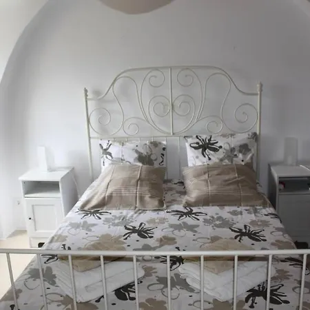 Holiday home Cycladic House+Garden In Historic Heart Parikia